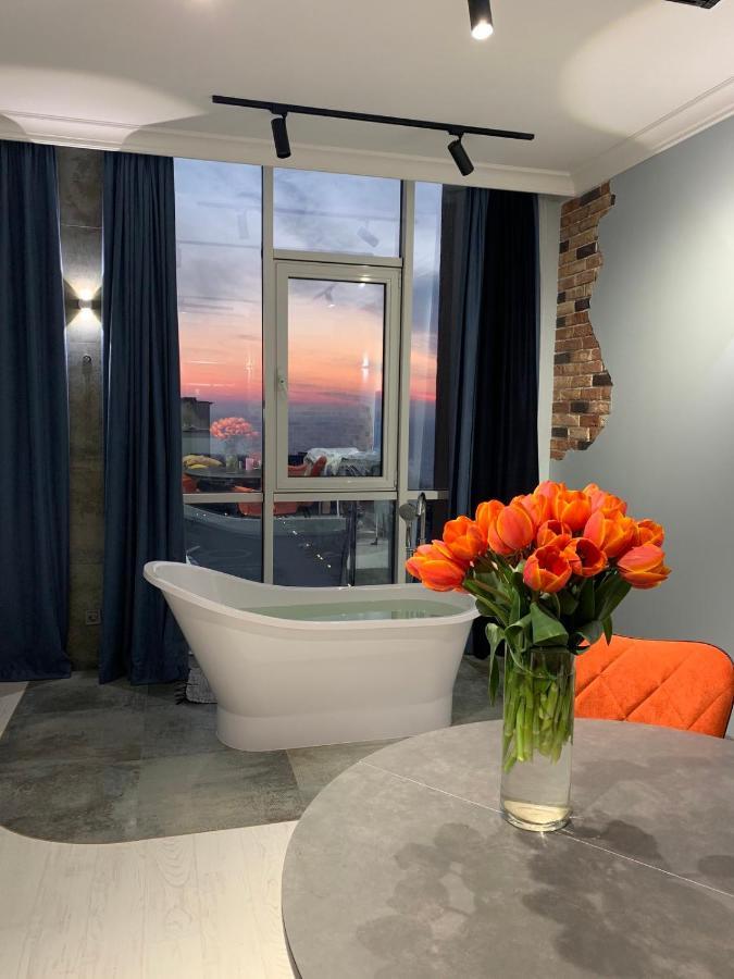 Vip Apartments With Sea View In Odessa المظهر الخارجي الصورة